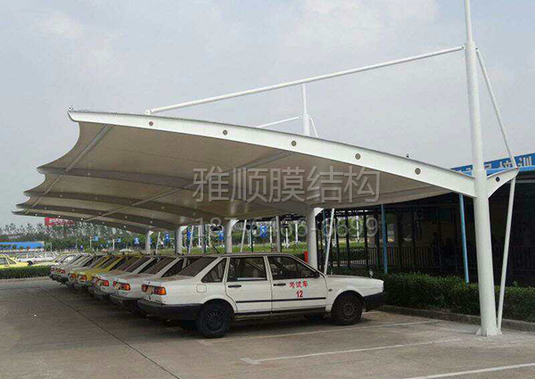 膜結(jié)構(gòu)汽車棚