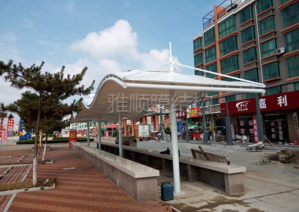 膜結(jié)構(gòu)遮陽(yáng)棚