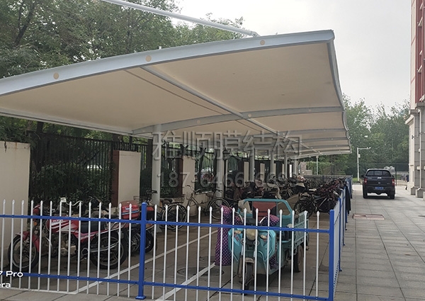 膜結(jié)構(gòu)電動(dòng)車、自行車棚
